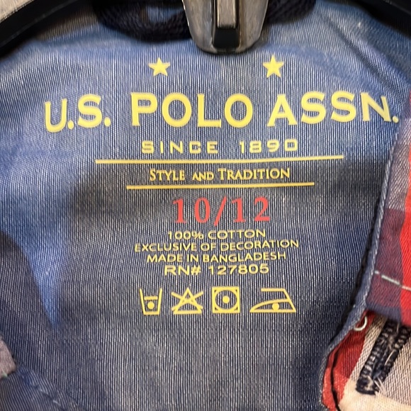 Boys button down - Picture 2 of 3